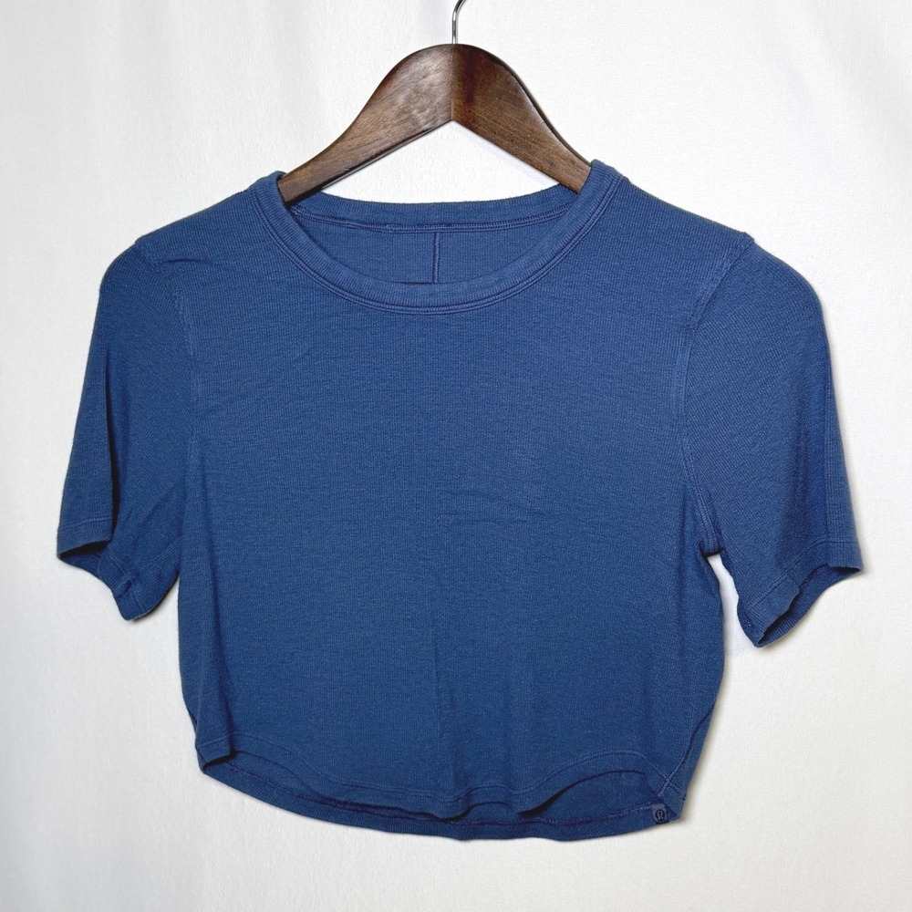 Lululemonn Hold Tight Cropped Shirt Pitch Blue Ribbed Crew Neck Activewear 4